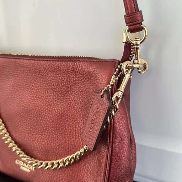 Coach CARRIE CROSSBODY IN METALLIC LEATHER - Picture 5 of 14